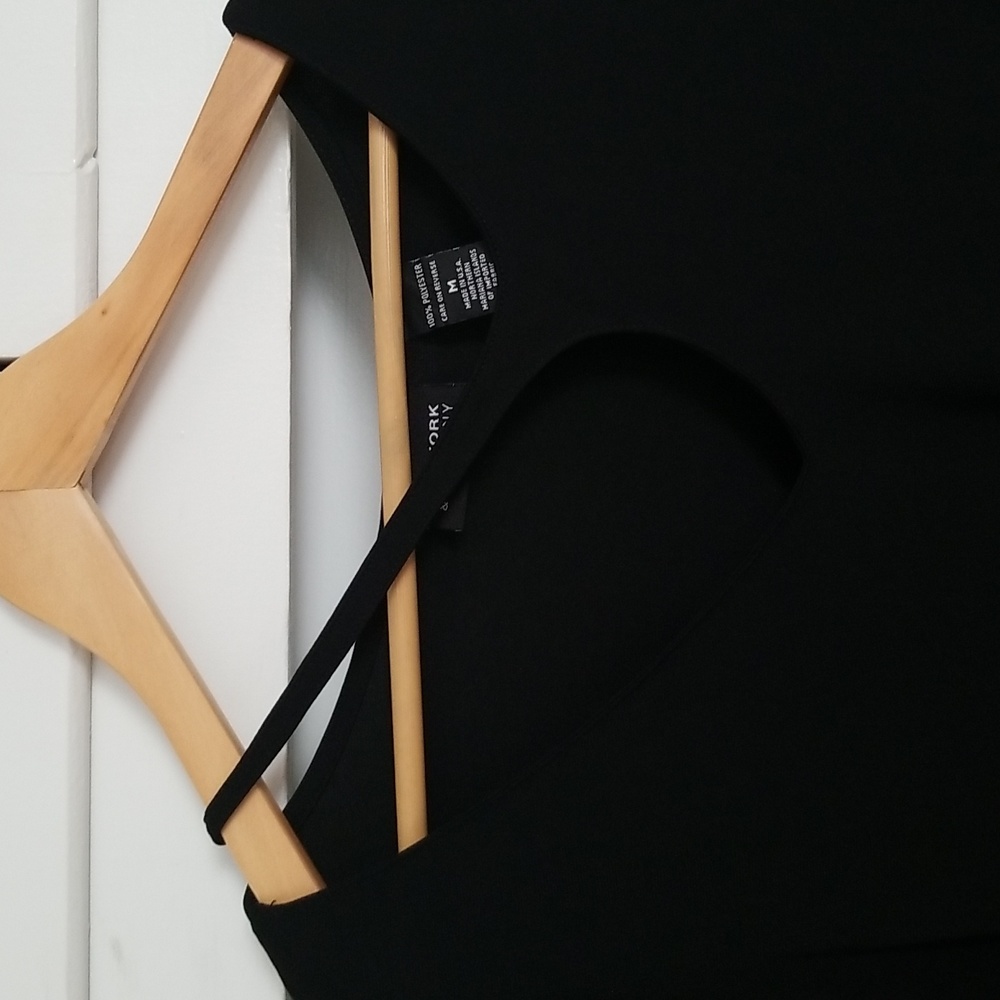 Asymmetrical Cut Out Top - Picture 2 of 7